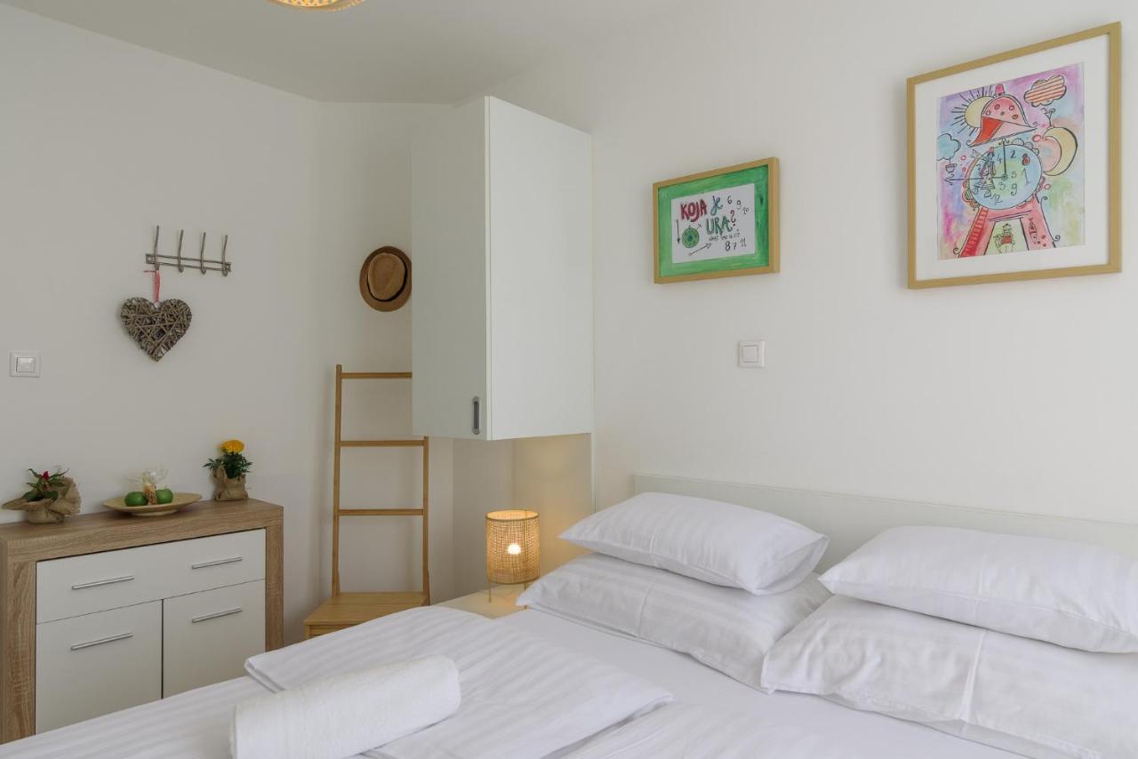 White Trogir