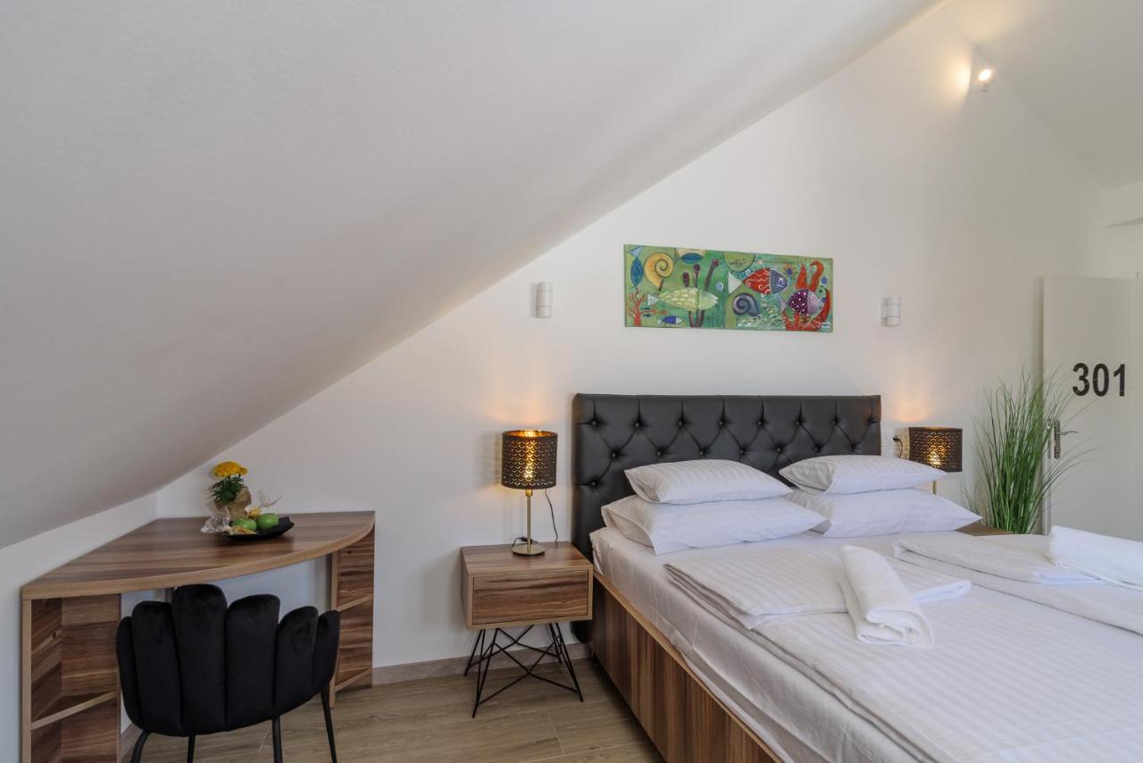 White Bed & Breakfast Trogir