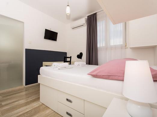 Bed & Breakfast White Trogir